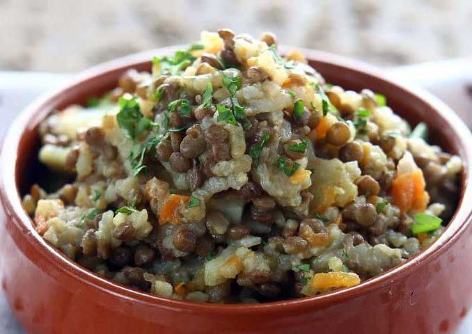 Готовим постный плов с чечевицей и овощами